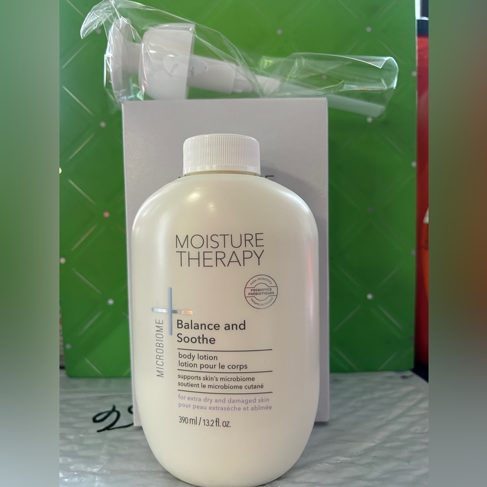 Avon Moisture Therapy body lotion